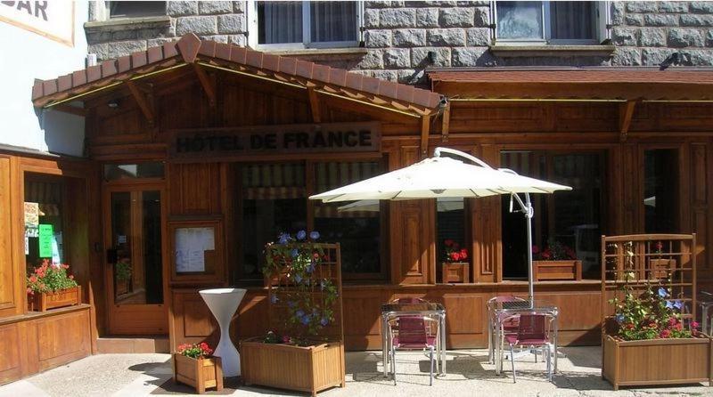 Hotel De France Le Bessat Exteriör bild